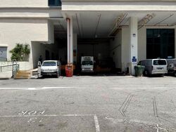 Csi Distribution Centre (D19), Factory #621073801
